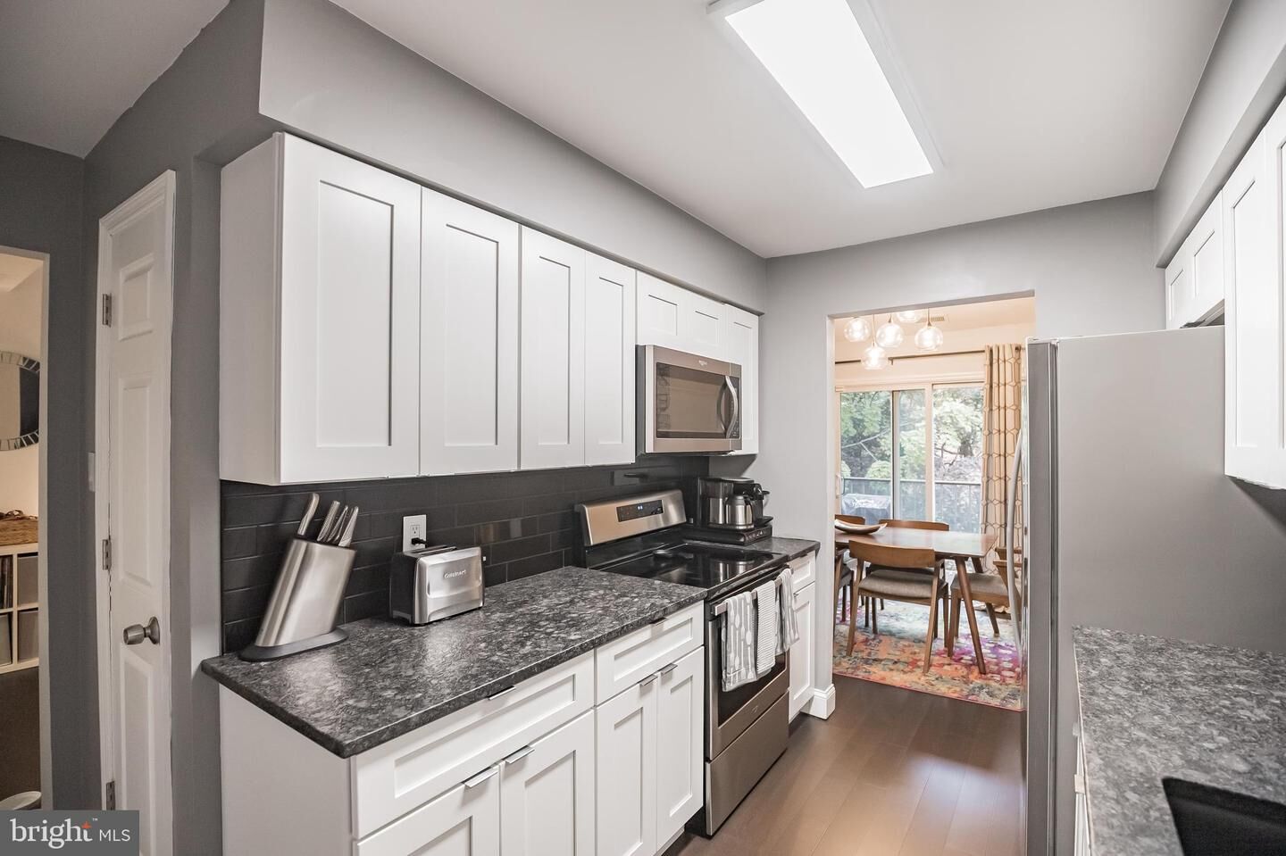 Property Photo:  902 Cypress Point Circle B  NJ 08054