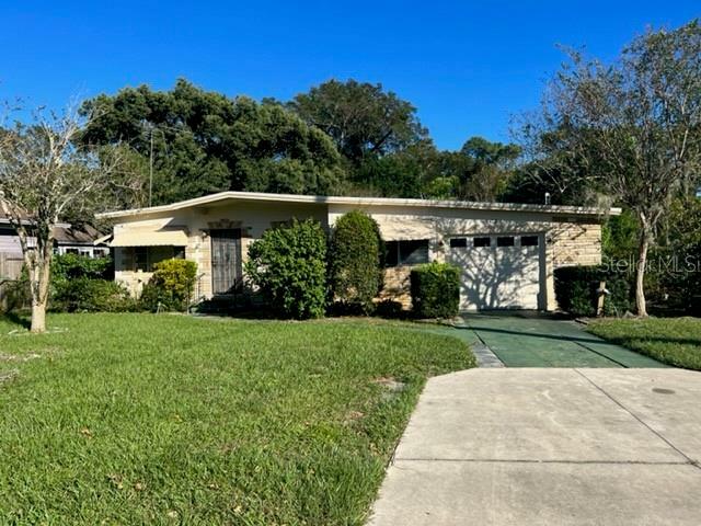 Property Photo:  4818 Balboa Drive  FL 32808 