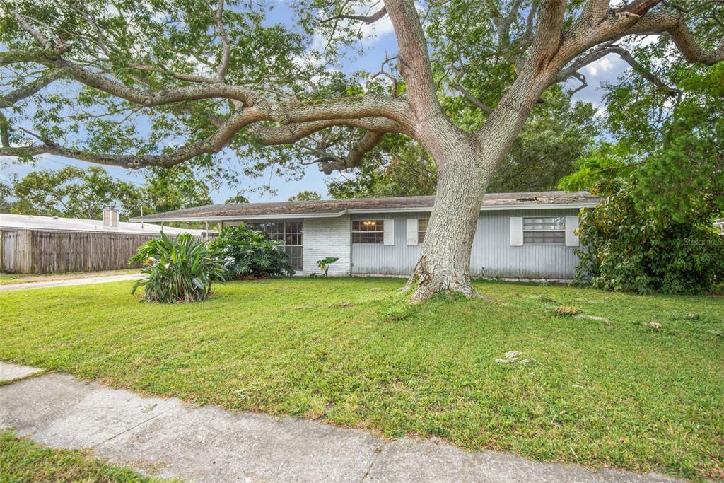 Property Photo:  4724 W Iowa Avenue  FL 33616 