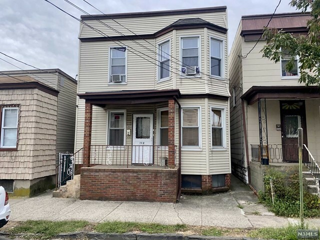 262 Wilson Avenue  Kearny NJ 07032 photo