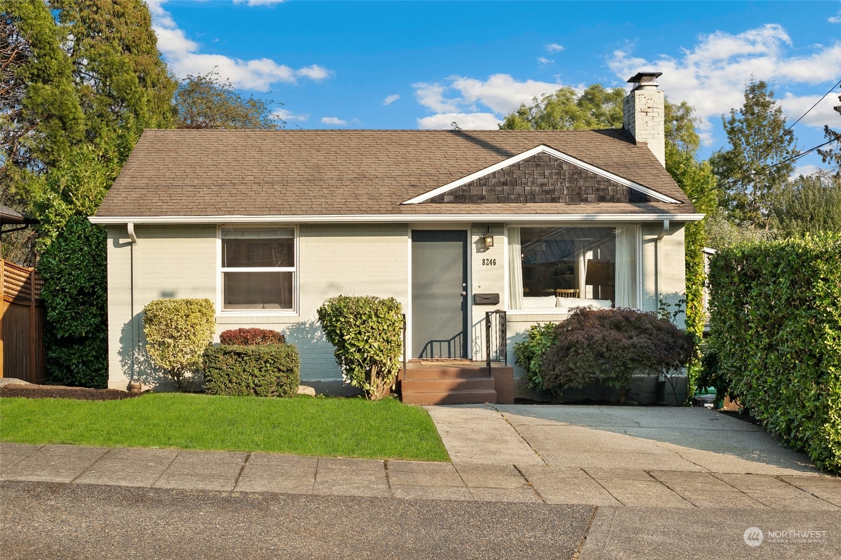 Property Photo:  8246 Corliss Avenue N  WA 98103 