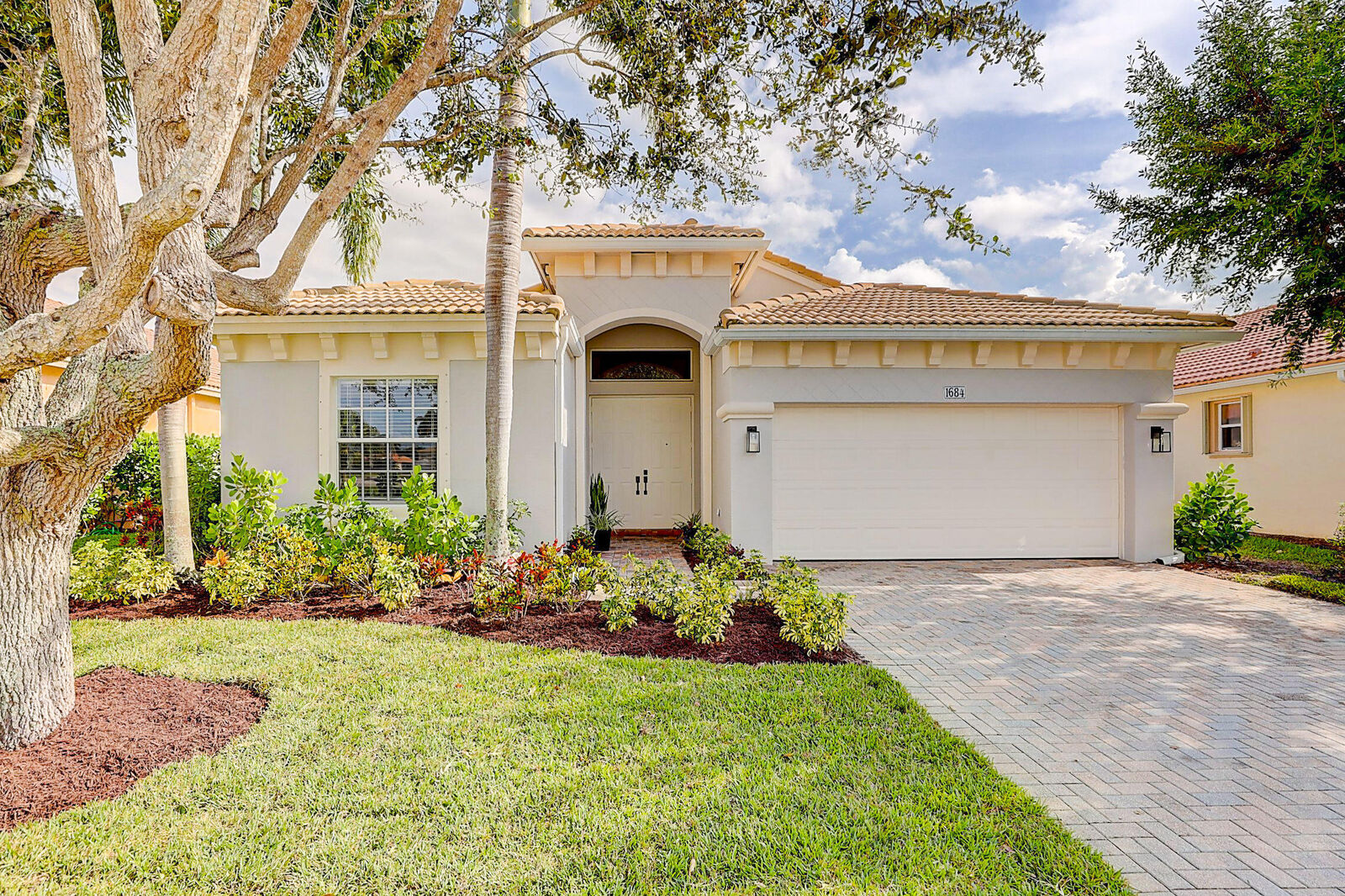 Property Photo: 1684 SE Lake Legacy Way FL 34997
