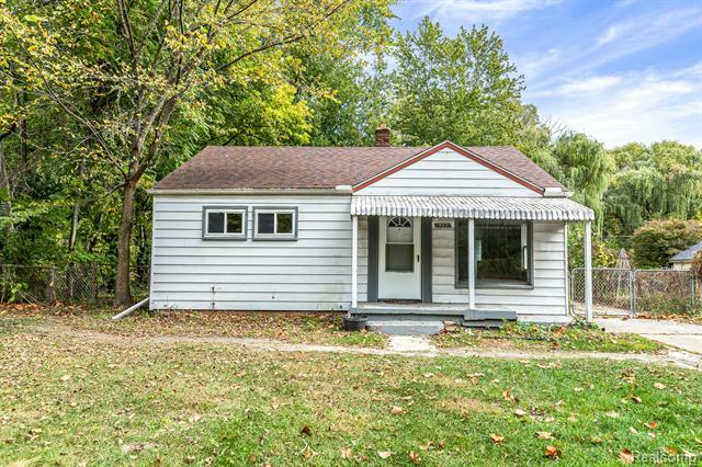 Property Photo:  6243 Irma Street  MI 48174 