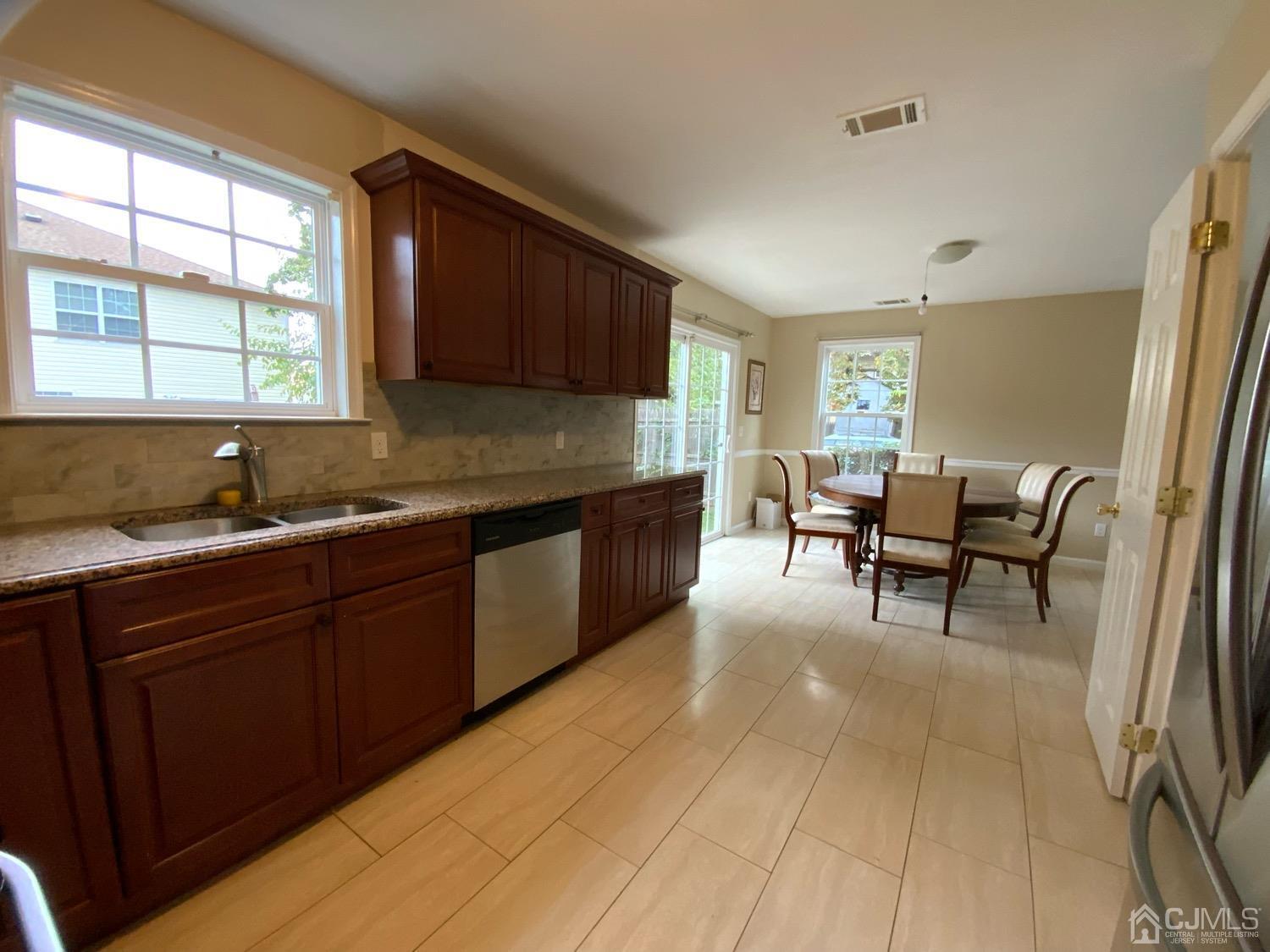 Property Photo:  617 Roosevelt Avenue  NJ 07008 