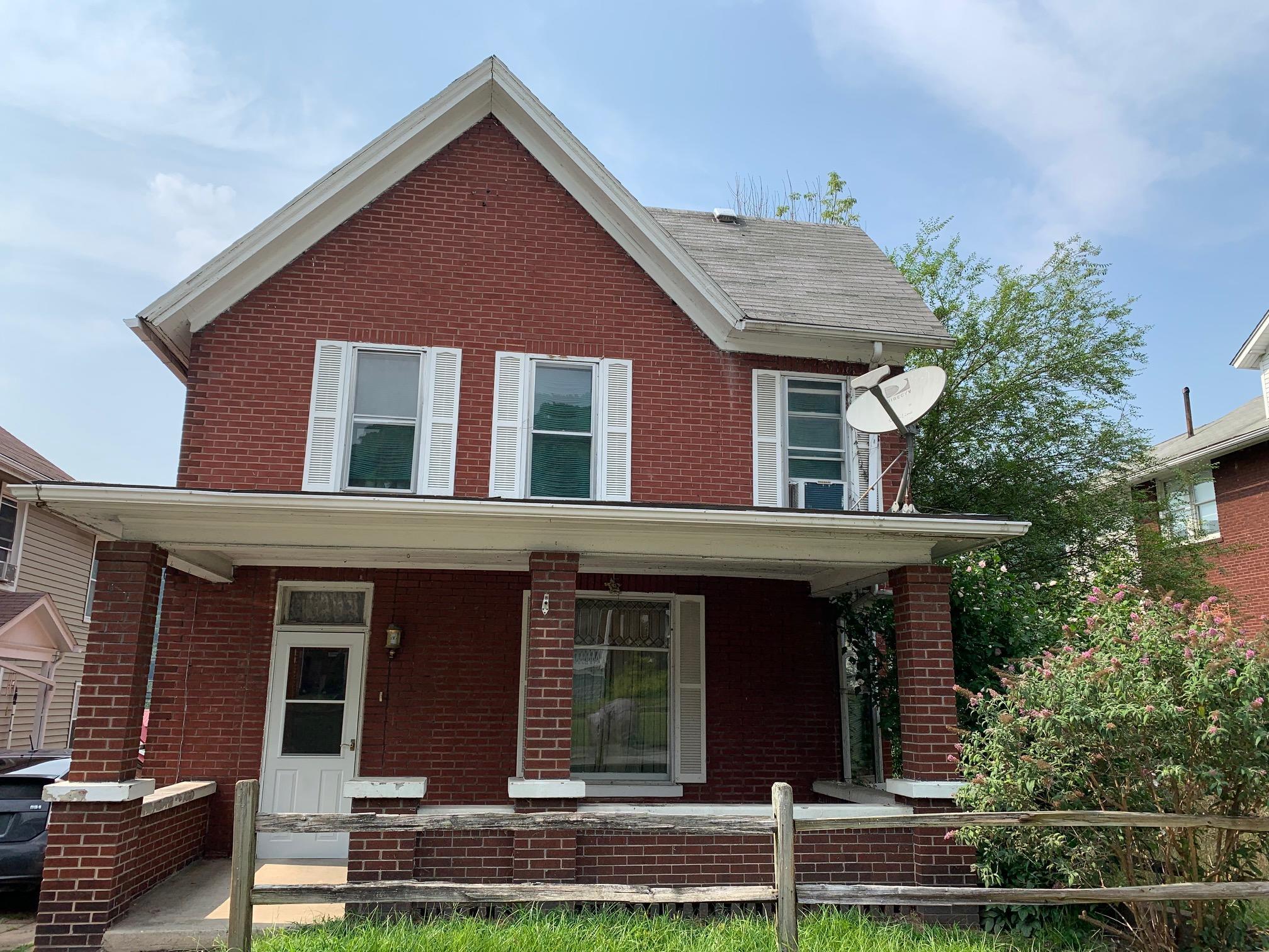 Property Photo:  517 Temple St  WV 25951 