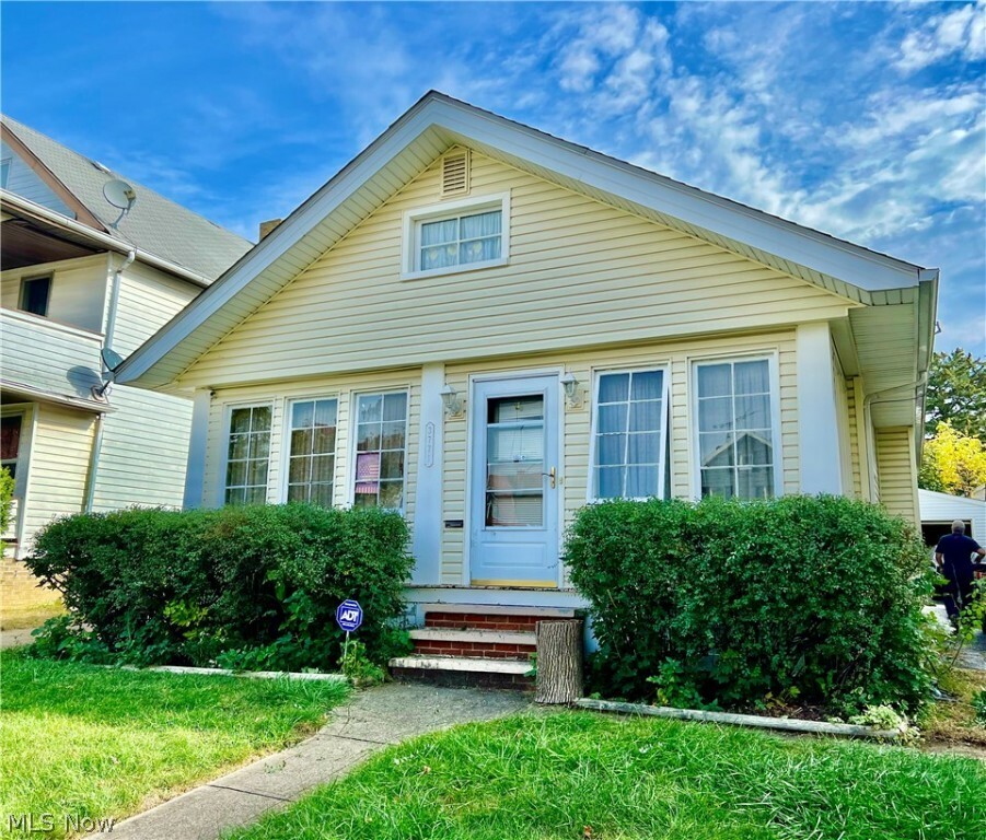 Property Photo:  3771 W 135th Street  OH 44111 