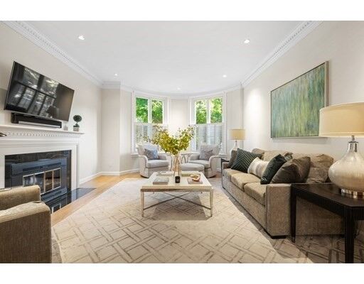 Property Photo:  333 Commonwealth Ave 3  MA 02115 