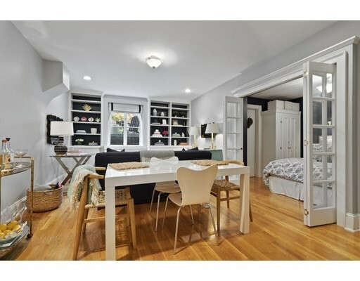 Property Photo:  127 Beacon Street 1  MA 02116 