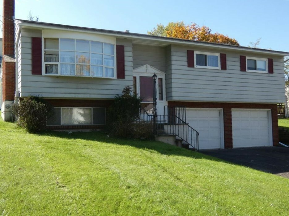 Property Photo:  4604 Salem Drive  NY 13850 