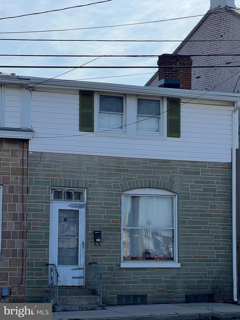 229 N Sherman Street  York PA 17403 photo