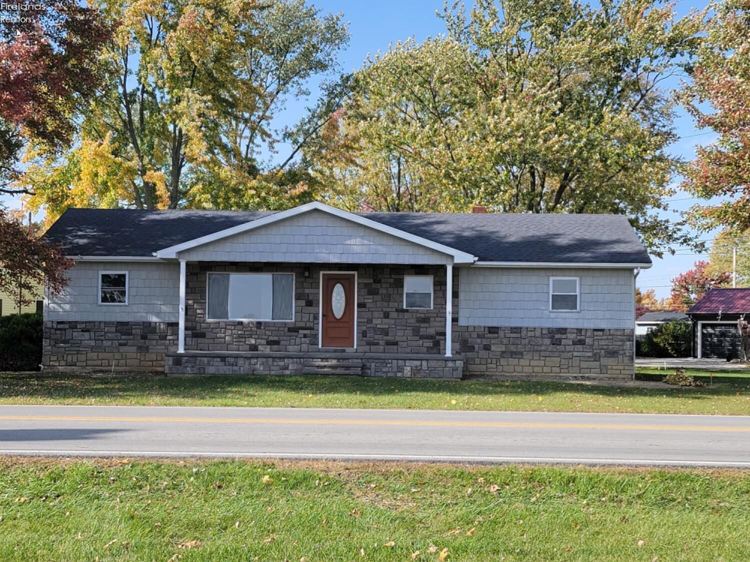 Property Photo:  17 Horseshoe Drive  OH 44847 
