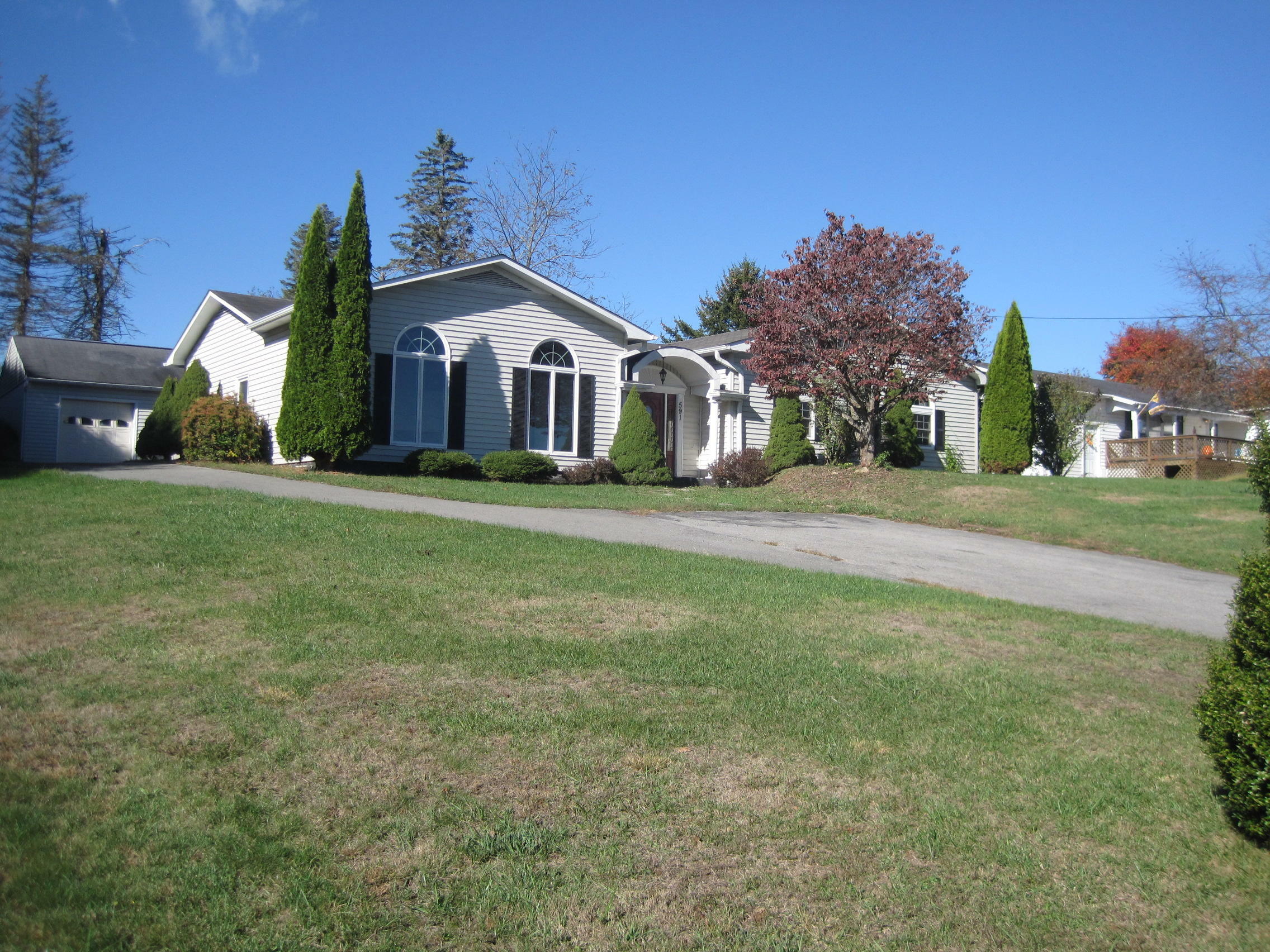 Property Photo:  591 Mayapple Trl  WV 24901 