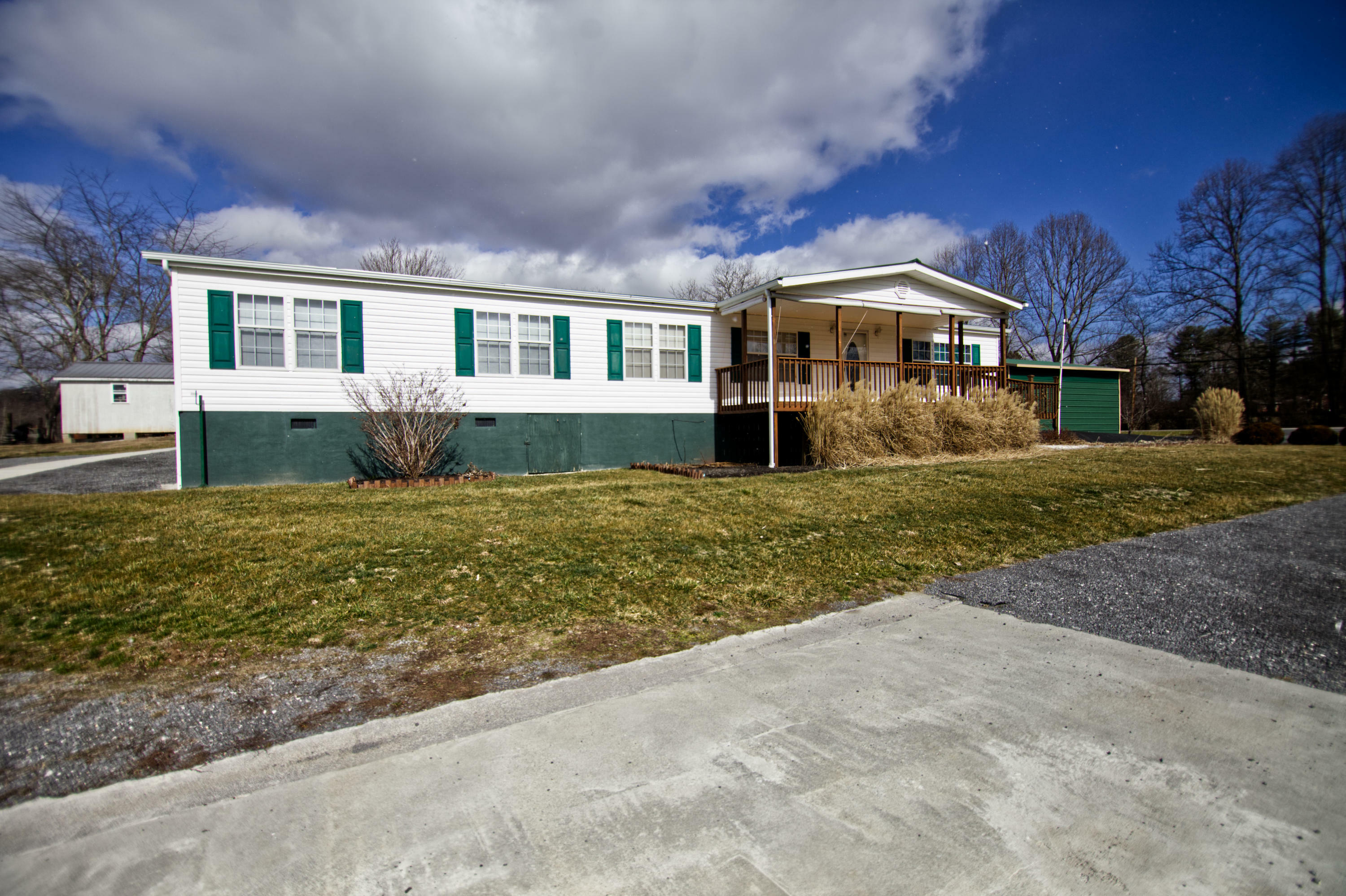 Property Photo: 22073 Seneca Trail North WV 24938