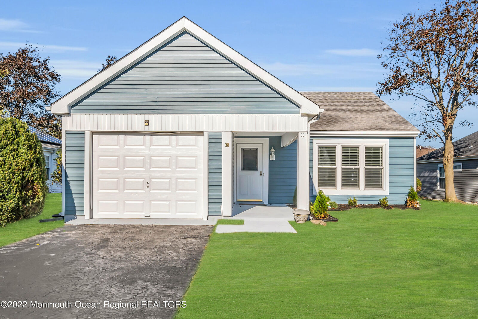 Property Photo:  38 Gladstone Avenue  NJ 08759 