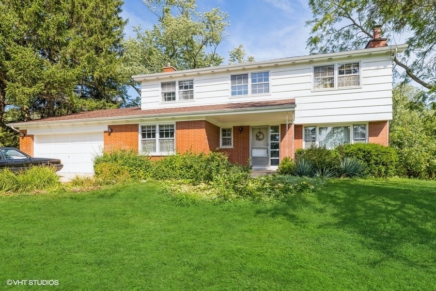 Property Photo:  4025 Belle Aire Lane  IL 60515 