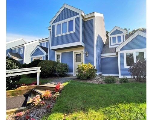 Property Photo:  22 Howland Cir 22  MA 02631 