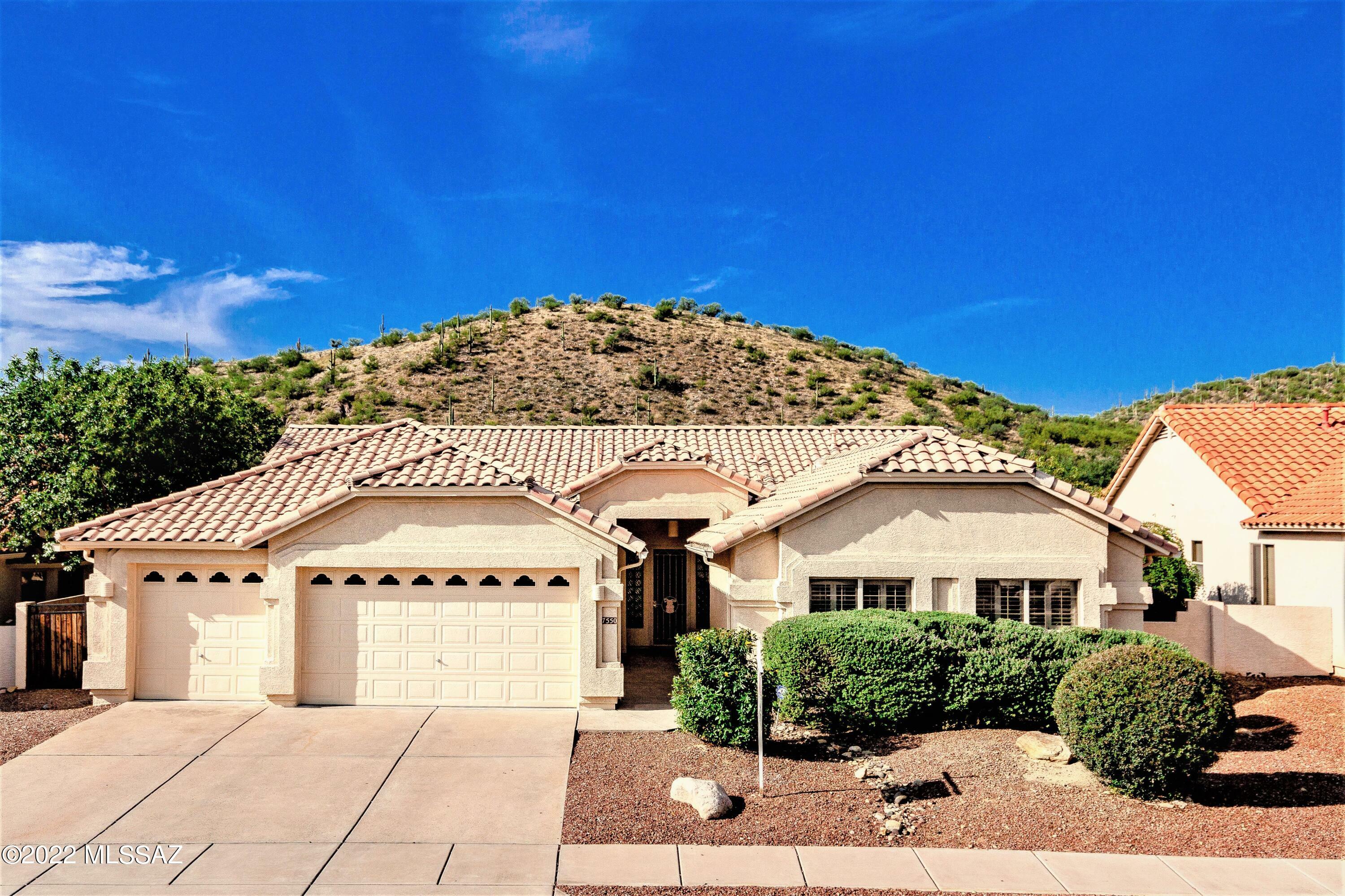 Property Photo:  7550 E Camino Amistoso  AZ 85750 