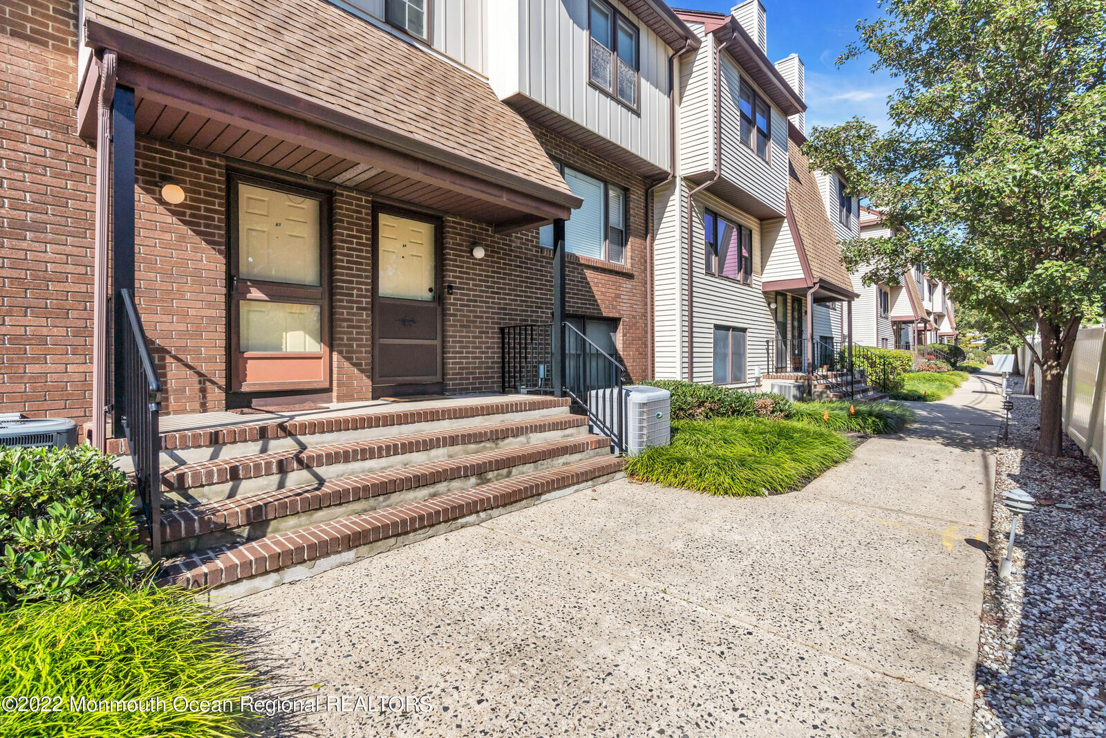 Property Photo:  20 Pinckney Road  NJ 07701 