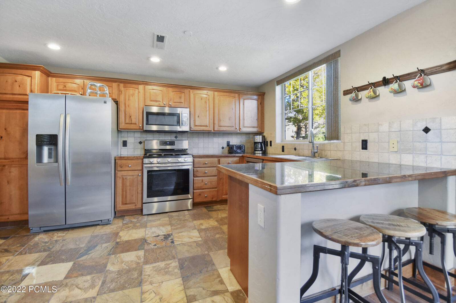 Property Photo:  6010 Fox Pointe Circle C2  UT 84098 