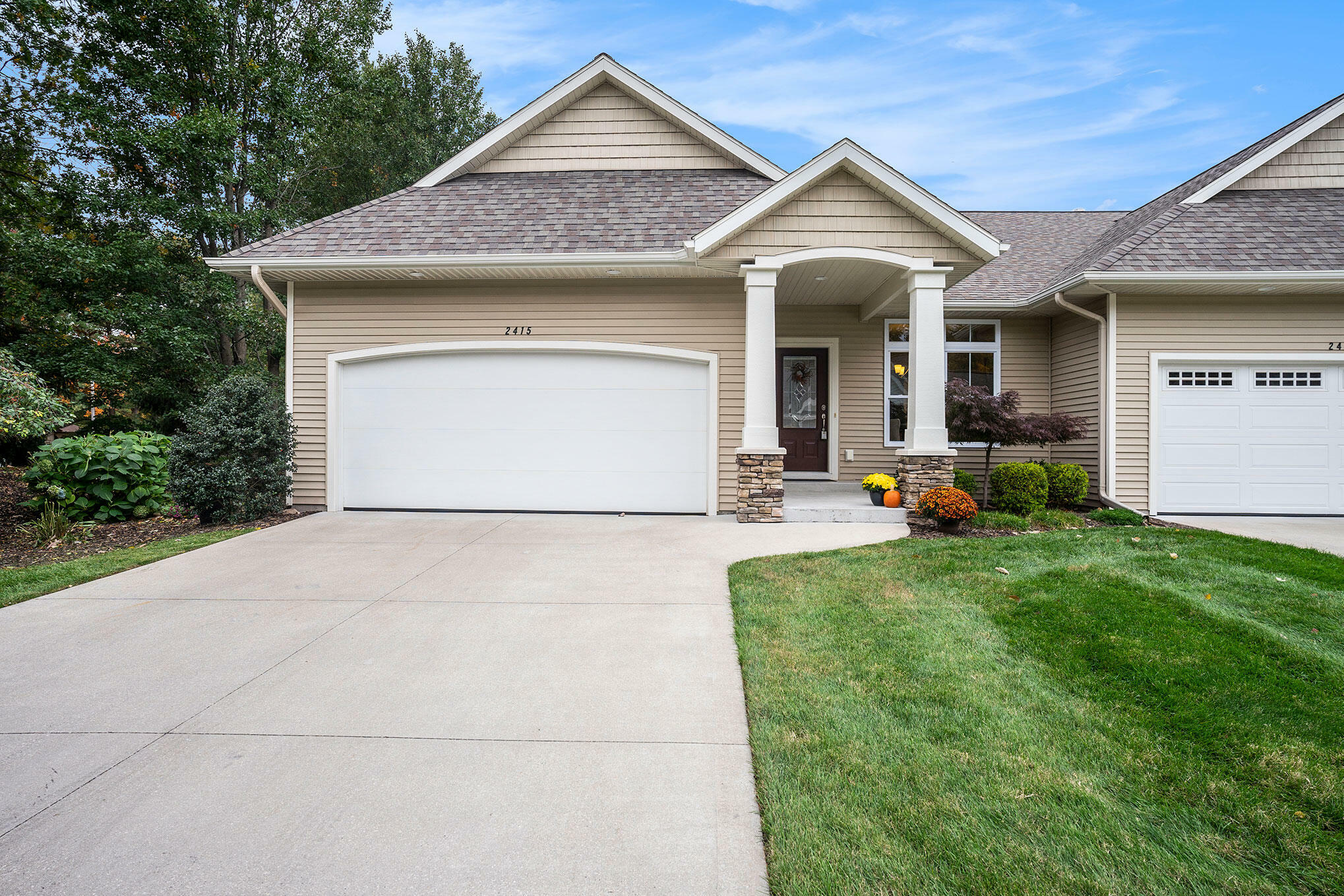 Property Photo: 2415 Nuttall Court MI 49424