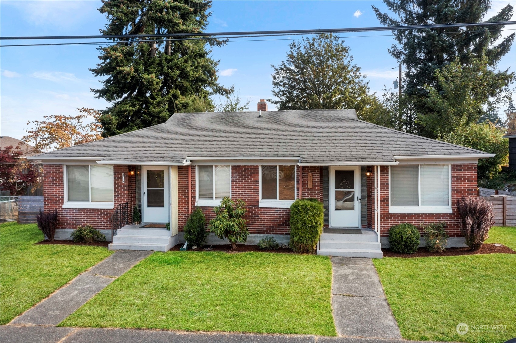 Property Photo:  709 S Tyler Street  WA 98405 