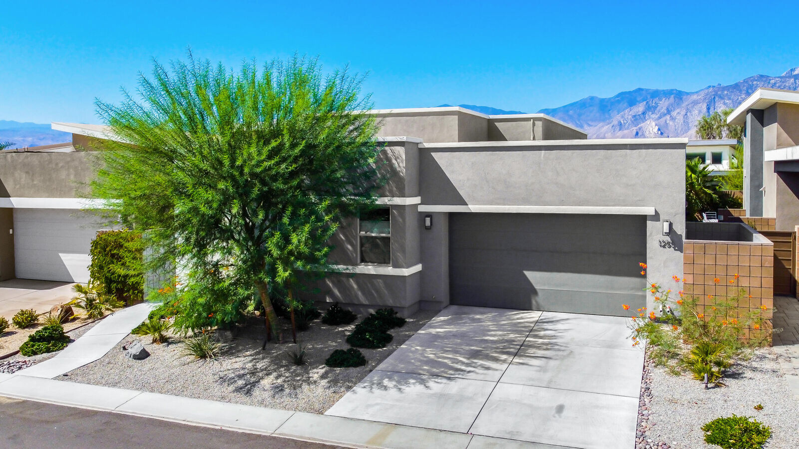 Property Photo:  1255 Cyan Lane  CA 92262 