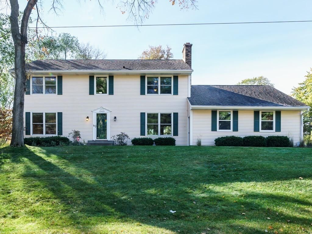 Property Photo:  15405 Highland Heights Drive  MN 55345 