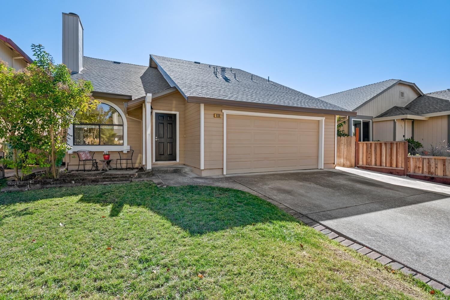 Property Photo:  938 Milsom Place  CA 95492 