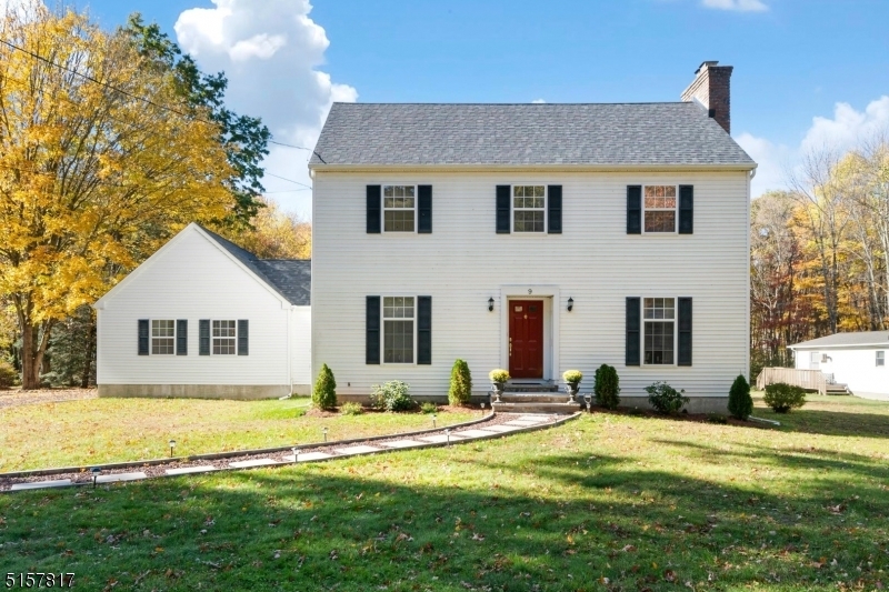 Property Photo:  9 Jays Ln  NJ 07438 