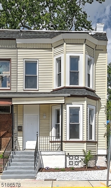 Property Photo:  111 N Day St  NJ 07050 