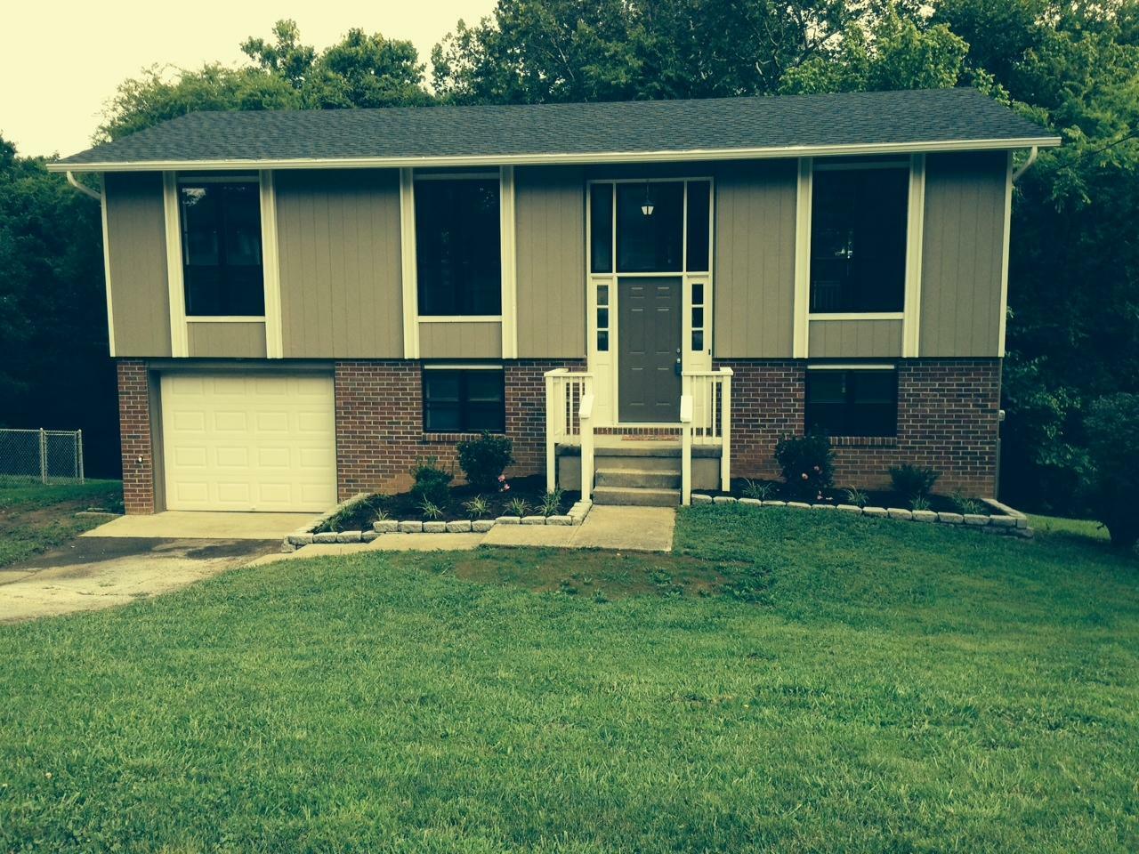 Property Photo: 7321 Meadowbrook Circle TN 37918