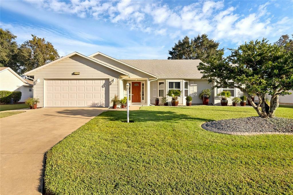 Property Photo:  26820 Racquet Circle  FL 34748 