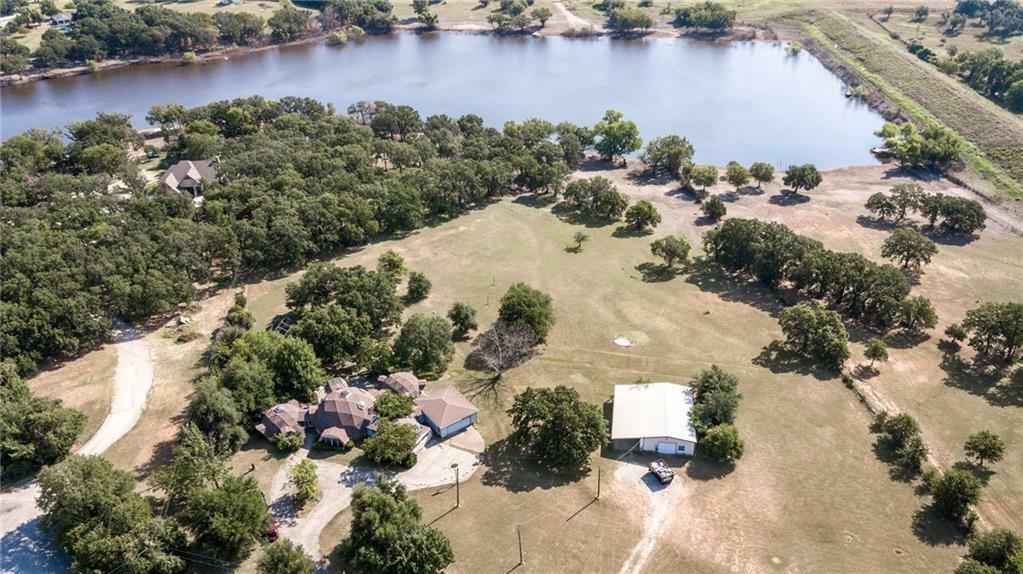 Property Photo:  122 Shoreline Circle  TX 76088 