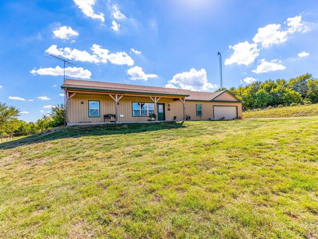 Property Photo: 18060 County Road 618 TX 75442