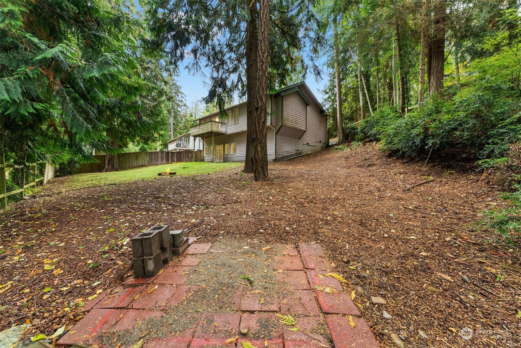 Property Photo:  22516 NE Sunlight Place  WA 98370 