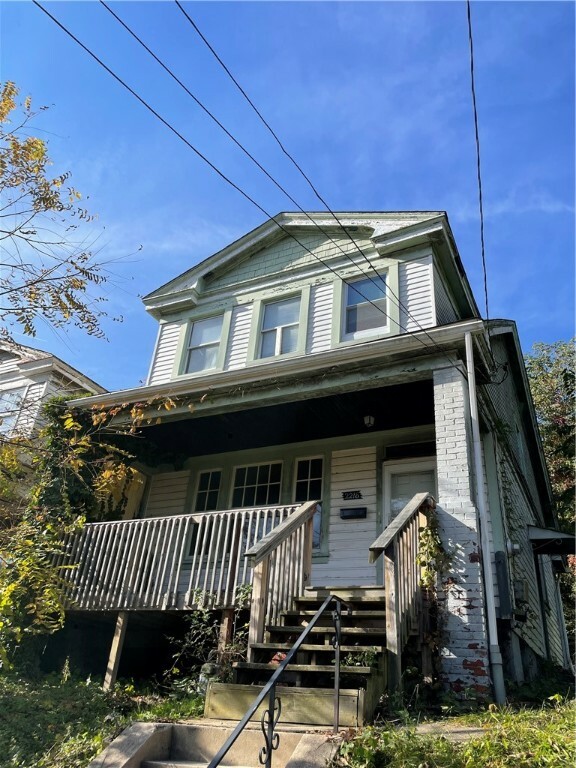 Property Photo:  2216 Lutz Ave  PA 15210 