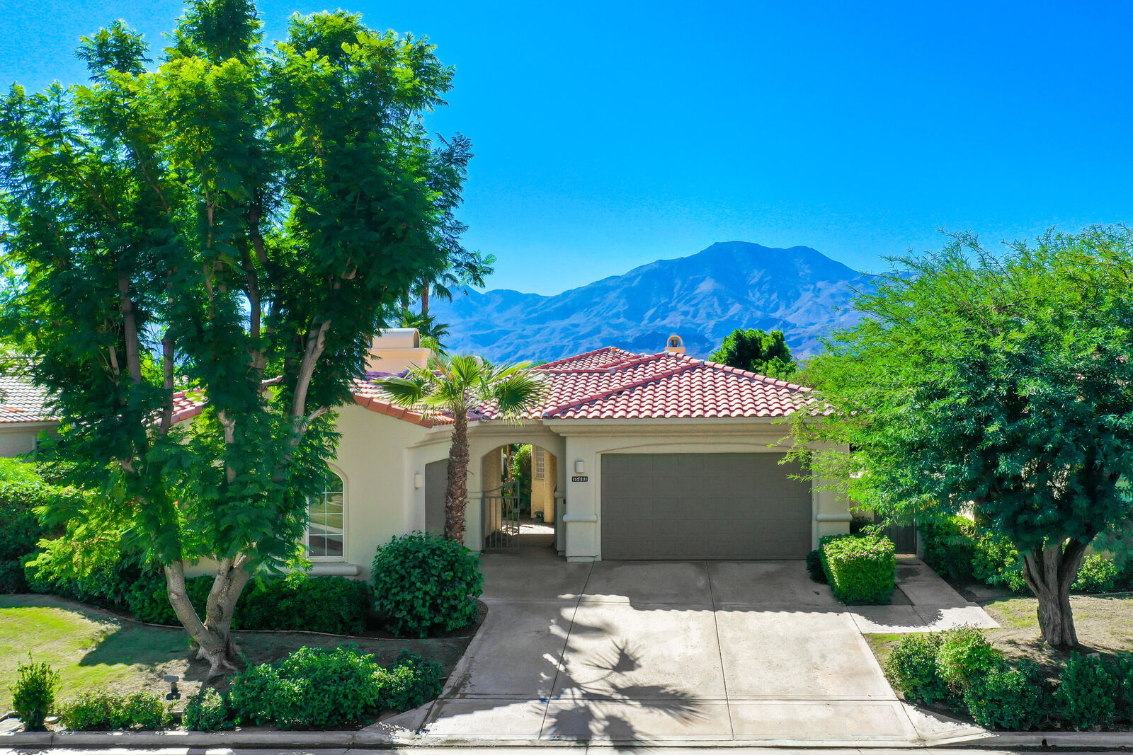 Property Photo:  55493 Southern Hills  CA 92253 