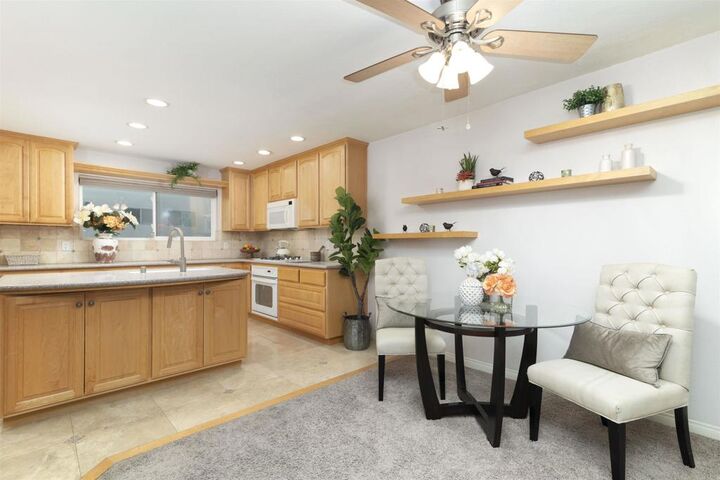 Property Photo:  134 W Walnut Avenue C  CA 92103 