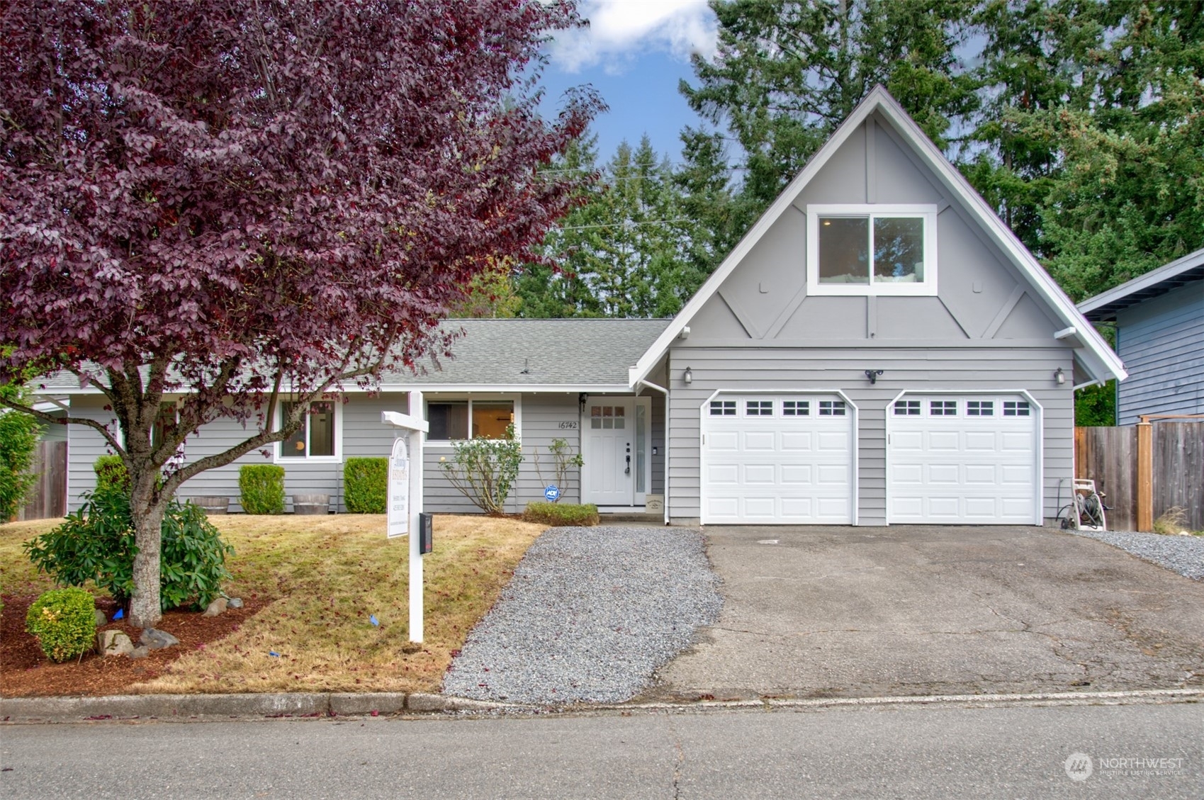 16742 NE 23rd Place  Bellevue WA 98008 photo