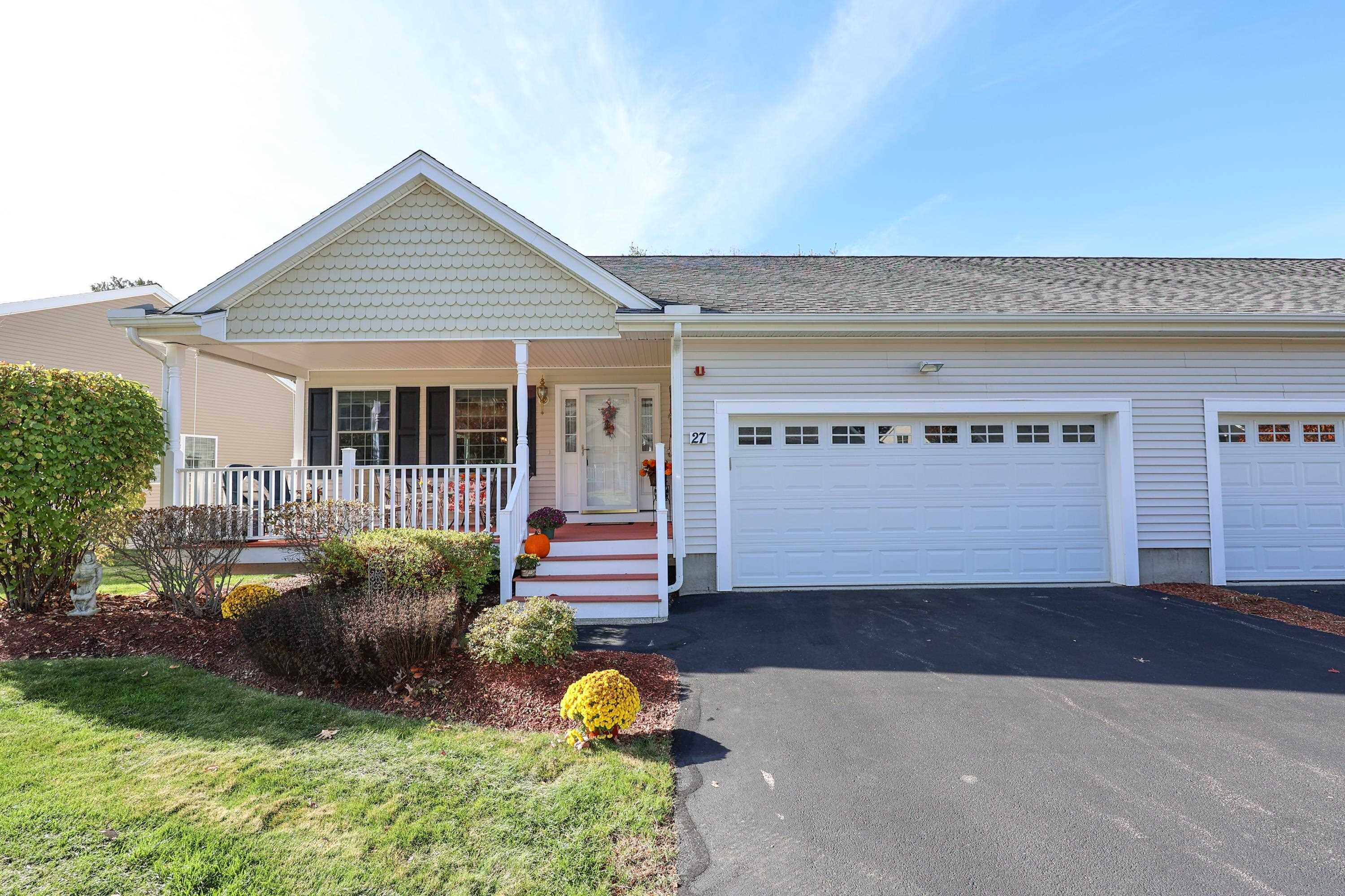 Property Photo:  27 Watts Landing  NH 03052 