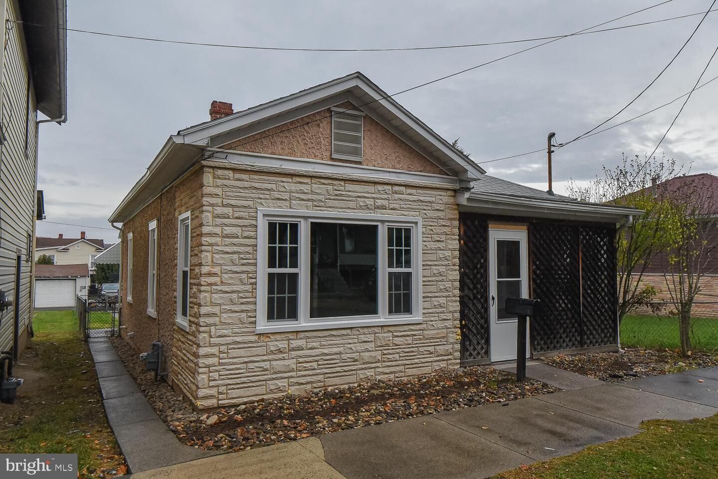 Property Photo:  480 Barnes Street  WV 26726 