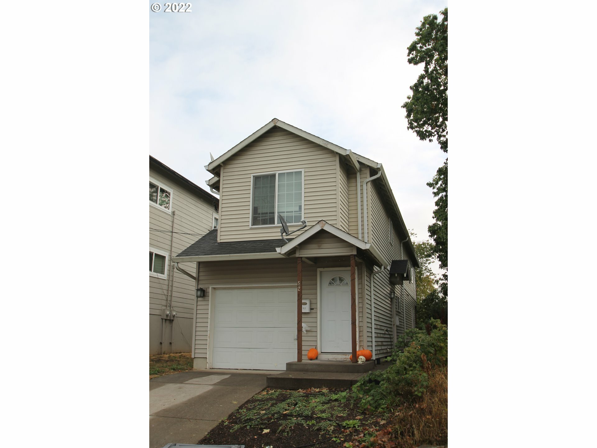 52 SE 80th Ave  Portland OR 97215 photo