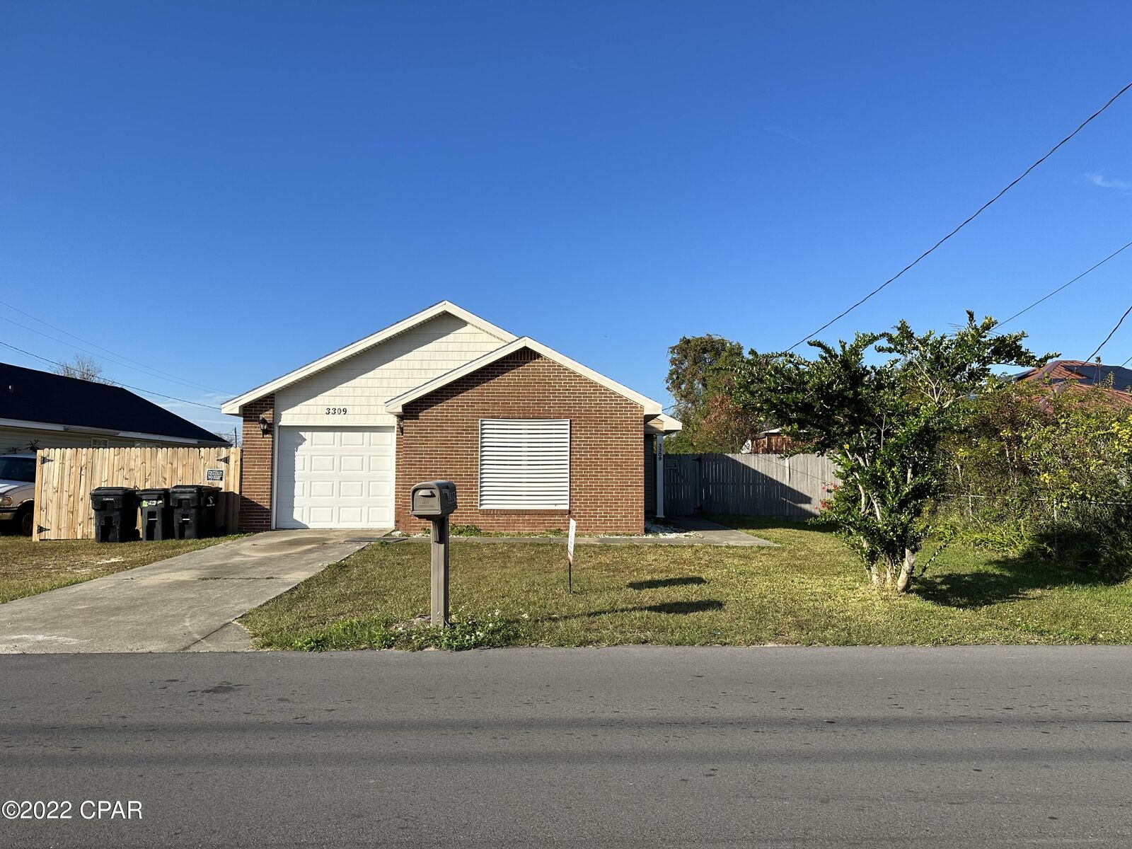 Property Photo: 3309 Ten Acre Road FL 32405