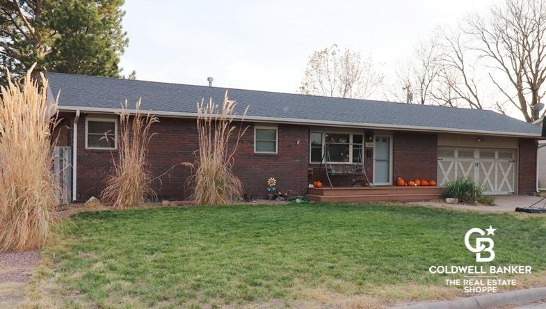 Property Photo: 804 E Edwards Street KS 67846