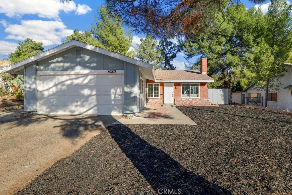 Property Photo:  30238 Abelia Road  CA 91387 