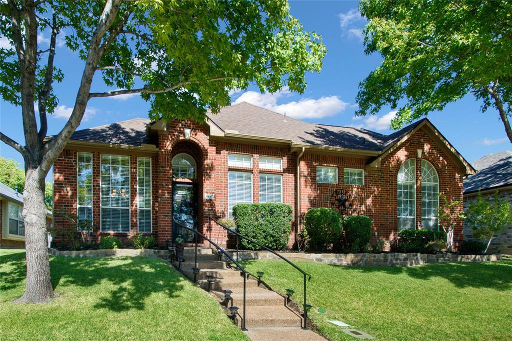 Property Photo:  1425 Mayflower Lane  TX 75077 
