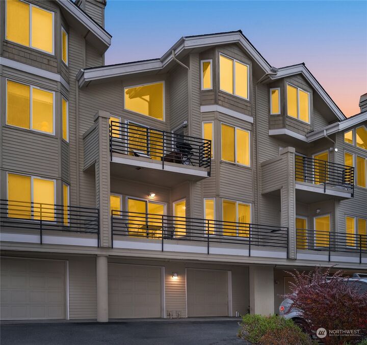 6100 NE 181st Street 2  Kenmore WA 98028 photo