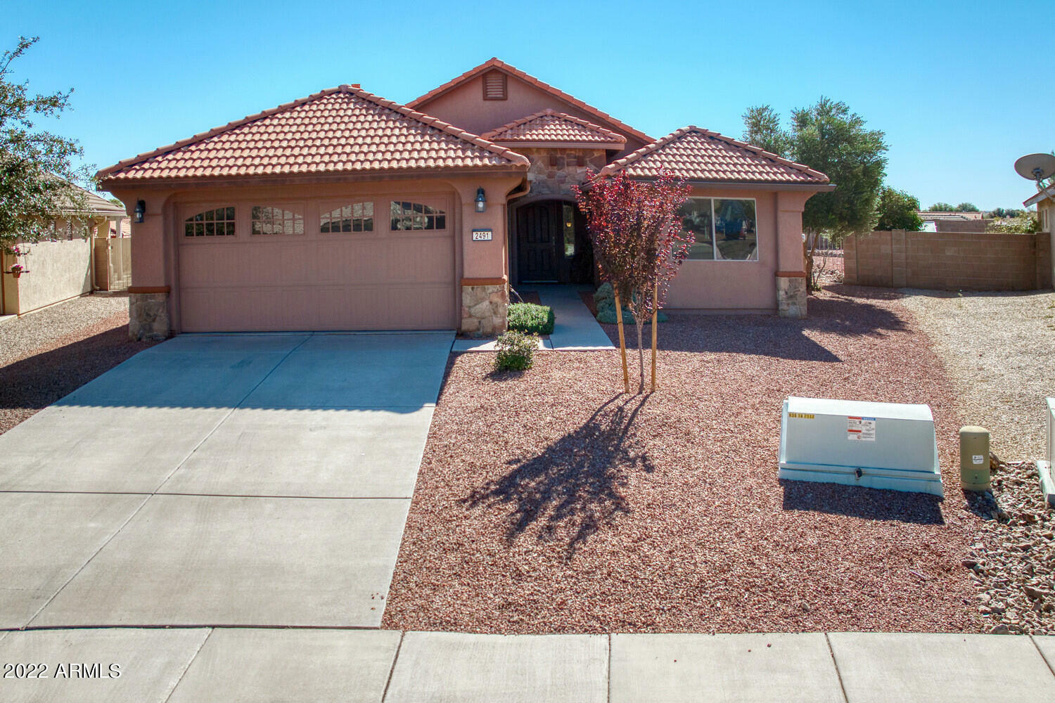 Property Photo:  2491 Blooming Yucca Drive  AZ 85635 