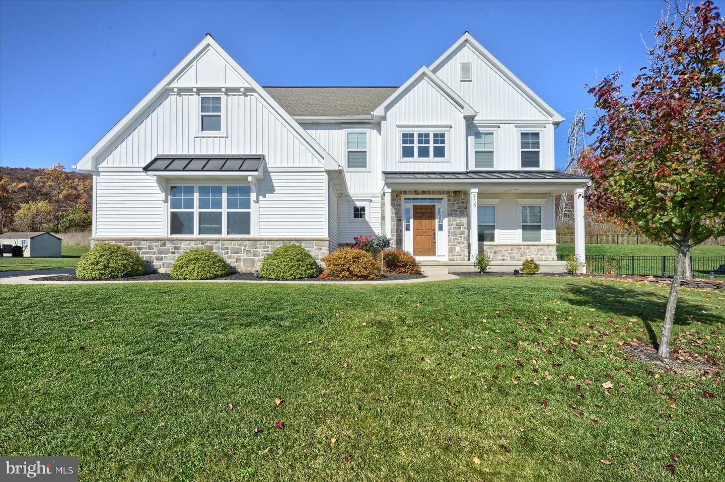 Property Photo: 2703 Box Elder Court PA 17112