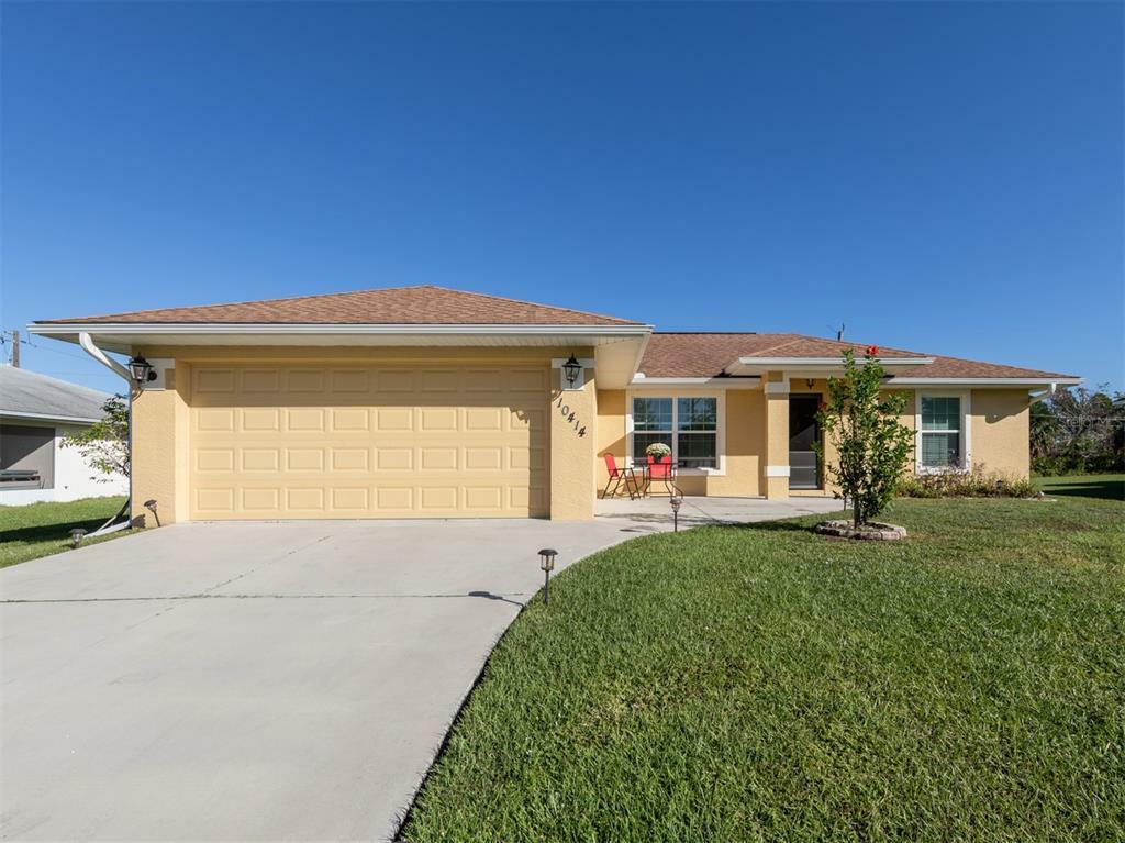 Property Photo:  10414 Waterford Avenue  FL 34224 